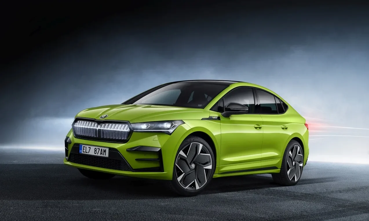 Bridgestone vyvinul speciální pneumatiky Turanza Eco pro elektrické SUV Škoda Enyaq iV