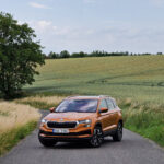 Škoda Karoq ve druhé generaci? Automobilka by ráda, ale s finálním rozhodnutím musí počkat