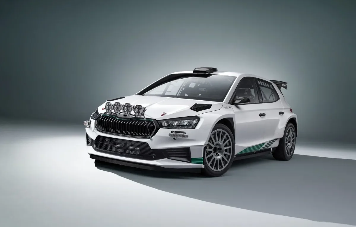 125 let vítězství a odměna pro týmy: Škoda Fabia RS Rally2 přichází v roce 2026 s jubilejním balíčkem pro každého nového majitele