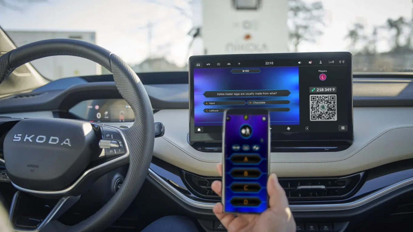 Z auta herní konzole a zároveň bezpečnější provoz: Škoda spouští nové digitální služby