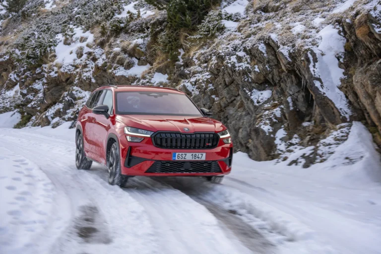 Pohon všech čtyř kol: Škoda vysvětluje, proč ho lidé chtějí i tehdy, když zrovna nesněží
