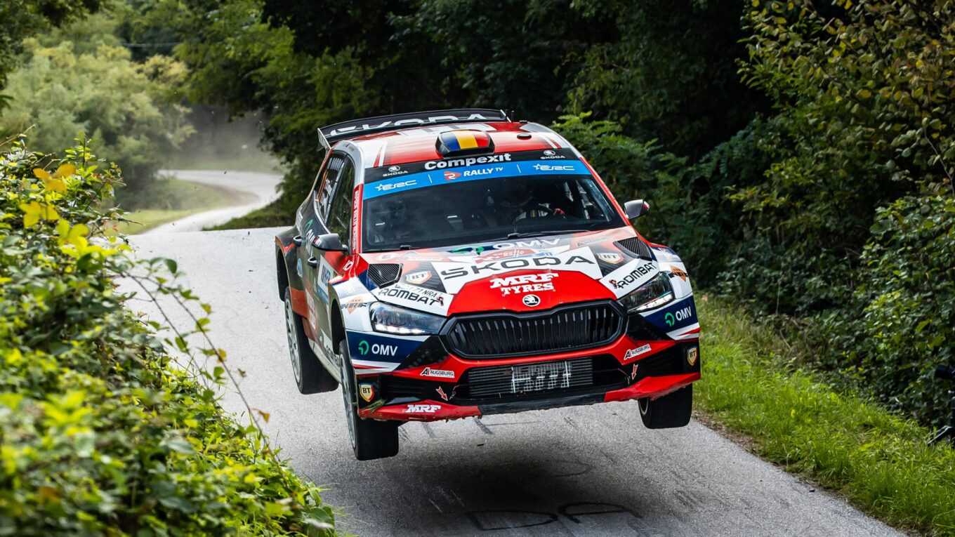 Posadky_Skoda_FIA_02