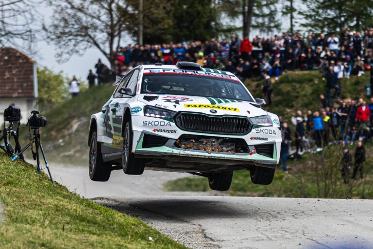 Mistr světa WRC2 je zpátky na osudových tratích. Lindholm v Japonsku věří Fabii RS Rally2