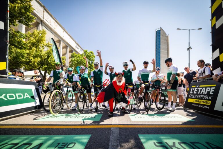 Škoda znovu podpoří L’Etape Czech Republic. Na trať vyjede i doprovodná karavana vozů