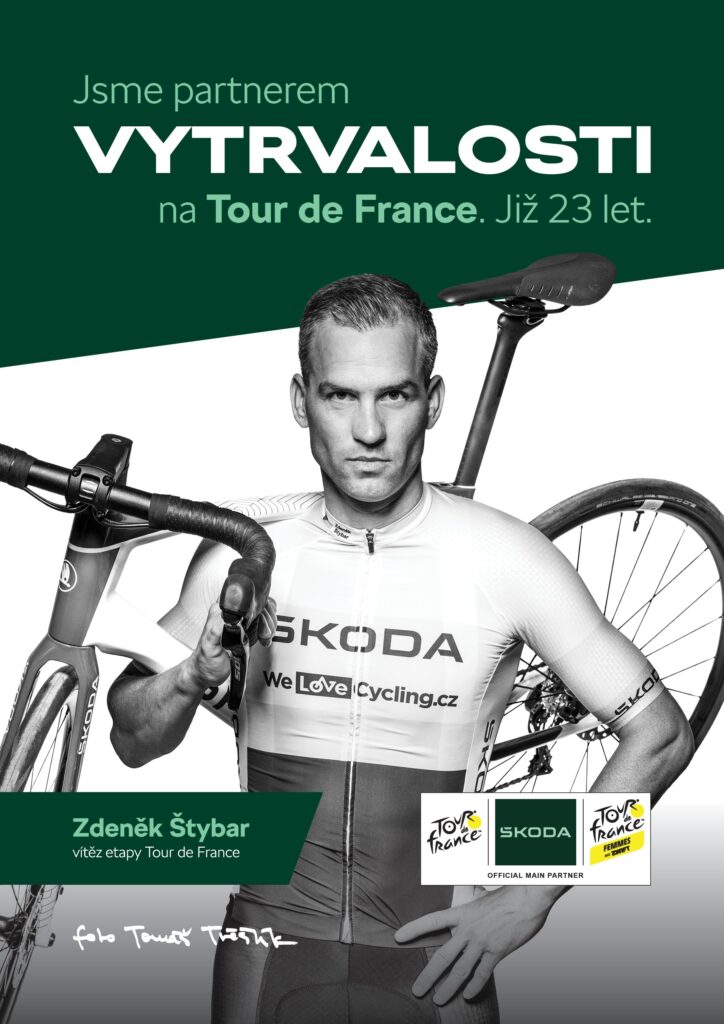 260707 Skoda Auto Vyzdvihuje Emoce Tour De France A Jejiho Zakulisi Unikatni Serii Cernobilych Fotografii 1 D46F0F36