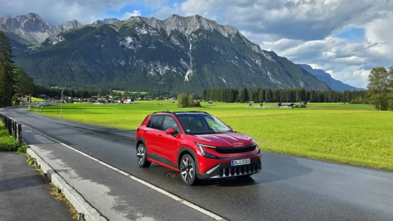 Tohle může být další trefa. Řídili jsme nejnovější elektromobil Škoda Epiq. Překvapil skoro ve všem
