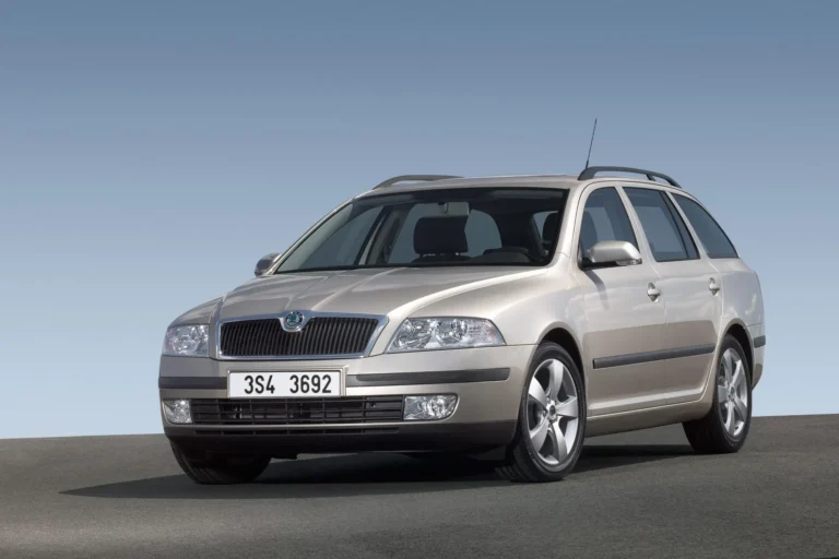 Ojeté kombi do 150 tisíc nemusí být vždycky Škoda Octavia. Na trhu ojetin jsou i další auta